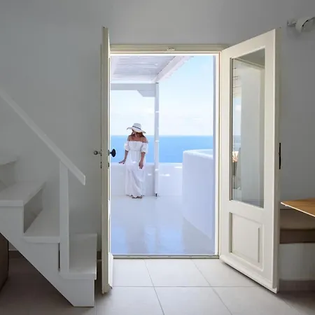 Вилла Ovs Junior Santorini *